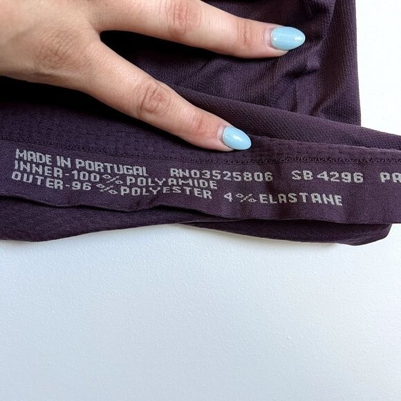 Sweaty Betty Seamless Workout Tank Top - Picture 4 of 5